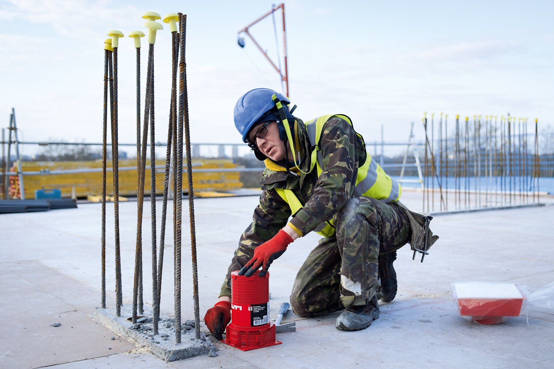 Пожарные решения. Hilti Firestop. Противопожарная обработка металлоконструкций.