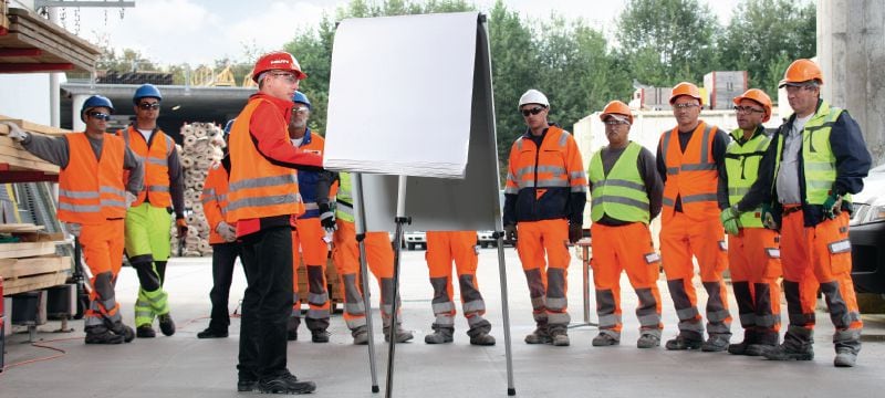 Formation en chevillage pour les maîtres d'ouvrage Formation interactive sur la conception de systèmes de chevillage a posteriori pour les ingénieurs, présentation des types courants de chevilles pour béton et indication des règles pour une installation sûre et plus efficace Applicazioni 1